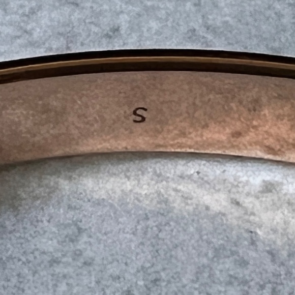 Louis Vuitton Monogram Hinged Bangle Bracelet Rose Gold Tone Size S - Picture 8 of 11